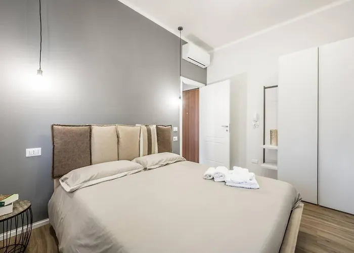 Cucchiari 6a Apartment *